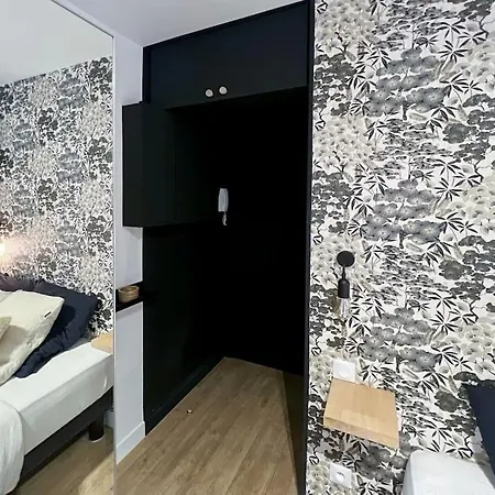 Apartmán Fully Renovated For 2 *