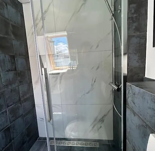 Fully Renovated For 2 Apartamento Paris