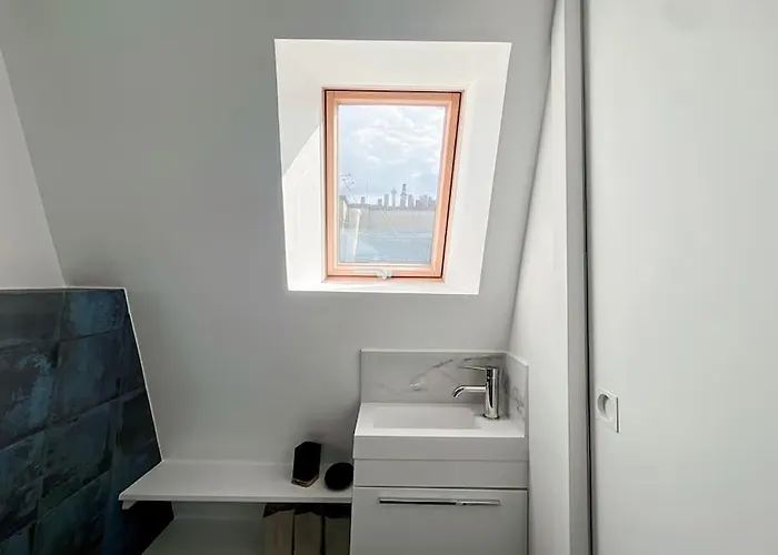 Apartamento Fully Renovated For 2 *