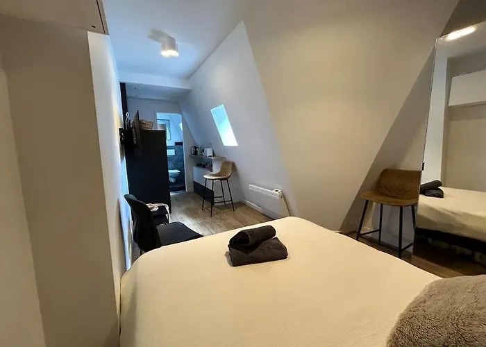 Fully Renovated For 2