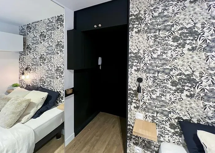 Apartamento Fully Renovated For 2 *