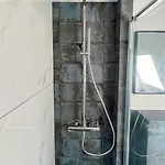 Fully Renovated For 2 * Paris